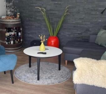 Nyistandsat Hojloftet Kaelderlejlighed Pa 70 M2 I Viborg Centrum, Med Plads Til 4 Personer Экстерьер фото