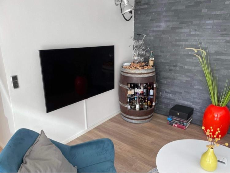 Nyistandsat Hojloftet Kaelderlejlighed Pa 70 M2 I Viborg Centrum, Med Plads Til 4 Personer Экстерьер фото